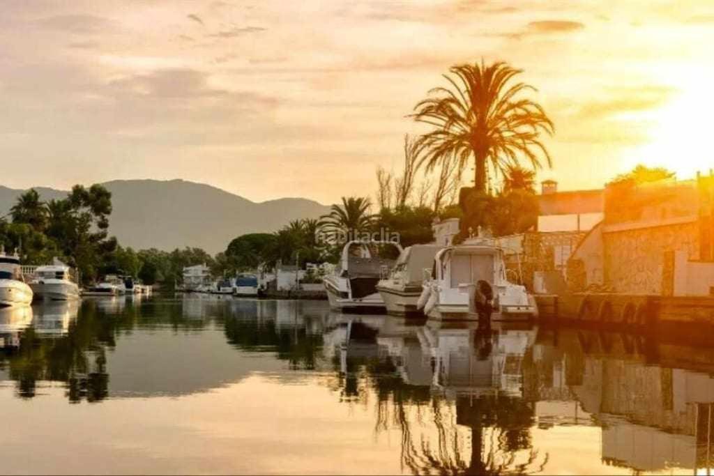 Jouvacations Villa Freser Empuriabrava Kültér fotó